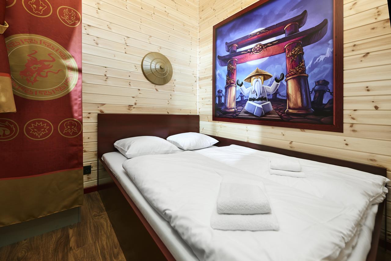 Legoland Ninjago Cabins Billund Bagian luar foto