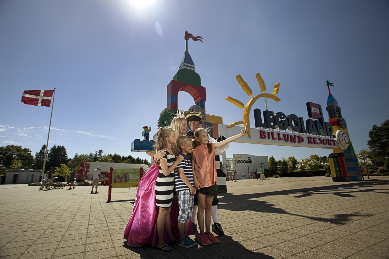 Legoland Ninjago Cabins Billund Bagian luar foto